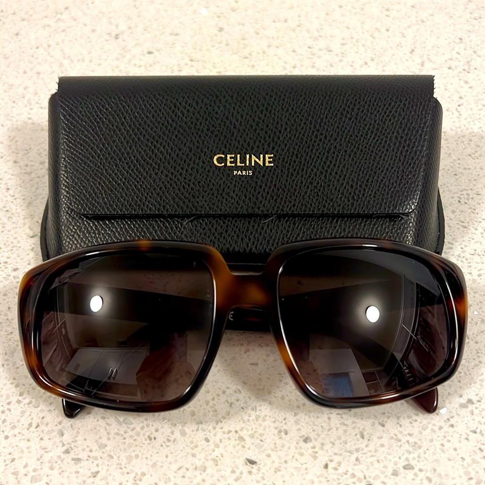 Authentic Celine Tortoise Signature Sunglasses EUC